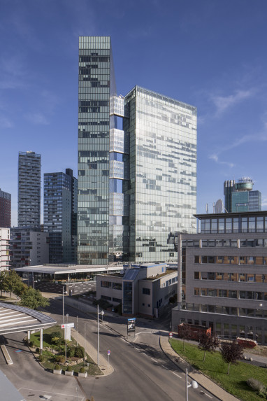 BPV_Türme_Tag_c-Business-Park-Vienna-382x573